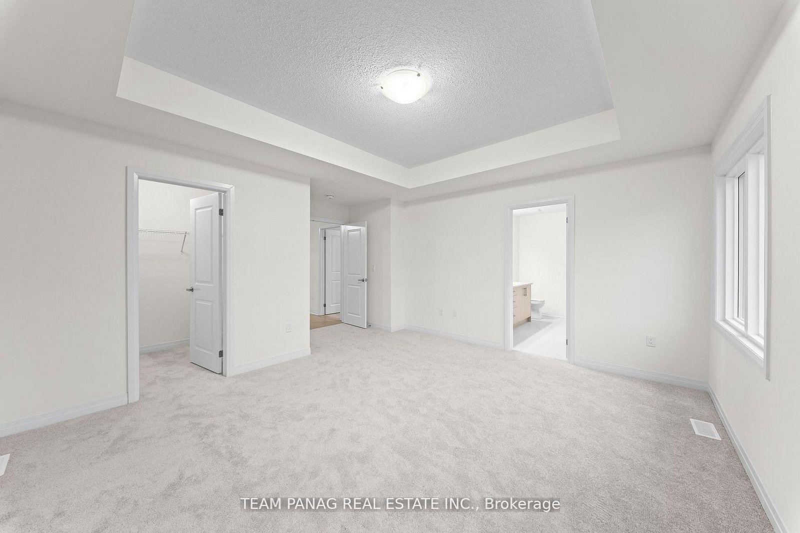 24 Tyler Avenue - Photo 16