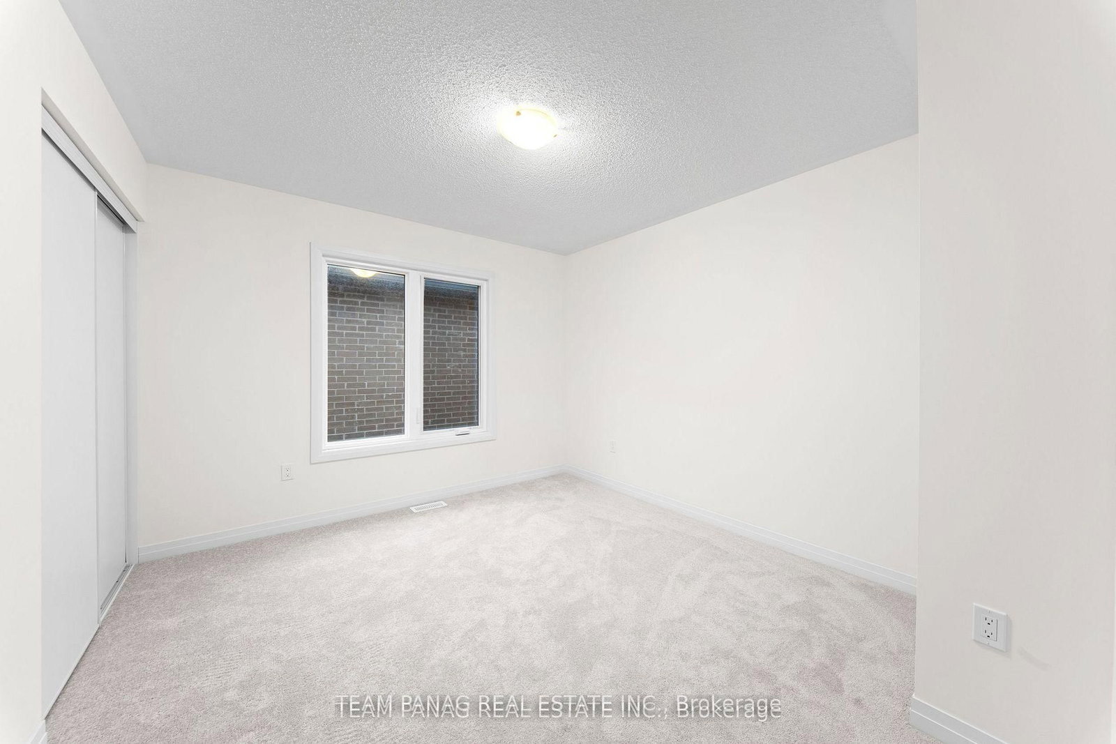 24 Tyler Avenue - Photo 19