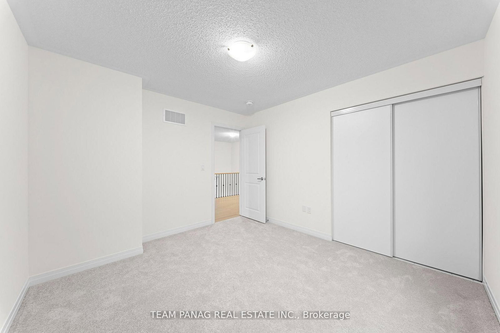 24 Tyler Avenue - Photo 20