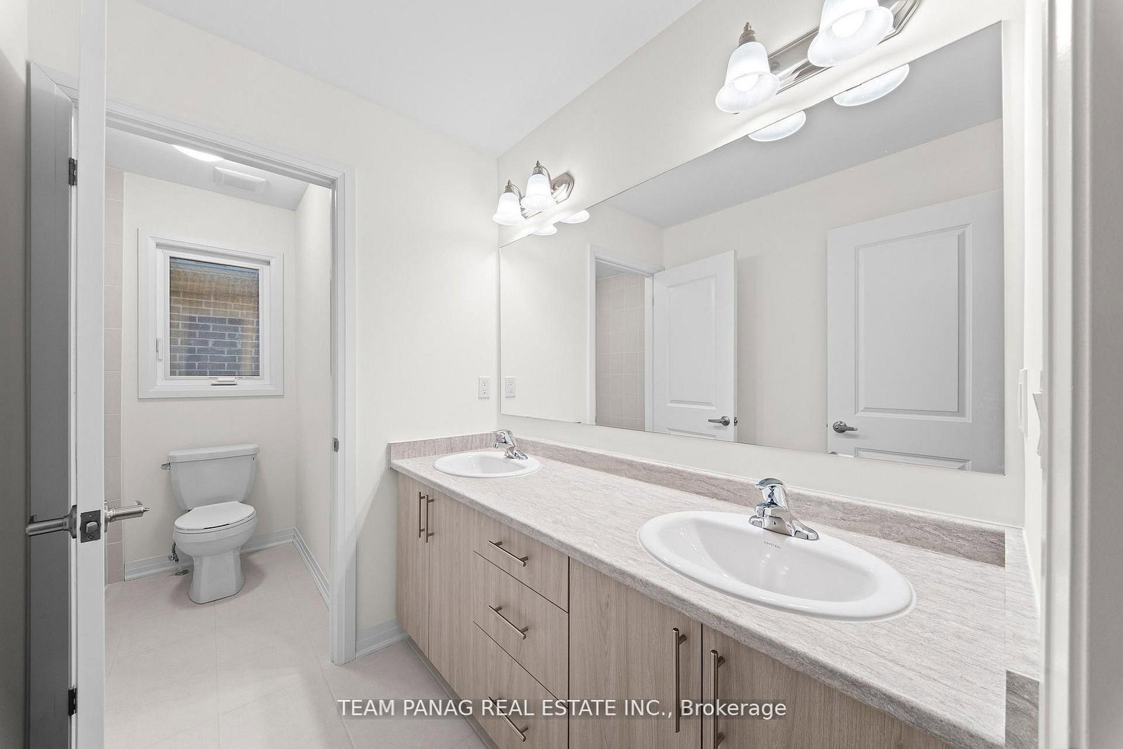 24 Tyler Avenue - Photo 21