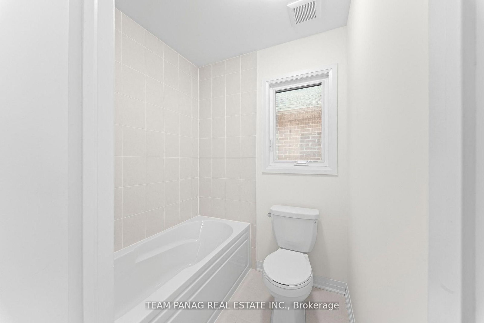 24 Tyler Avenue - Photo 22