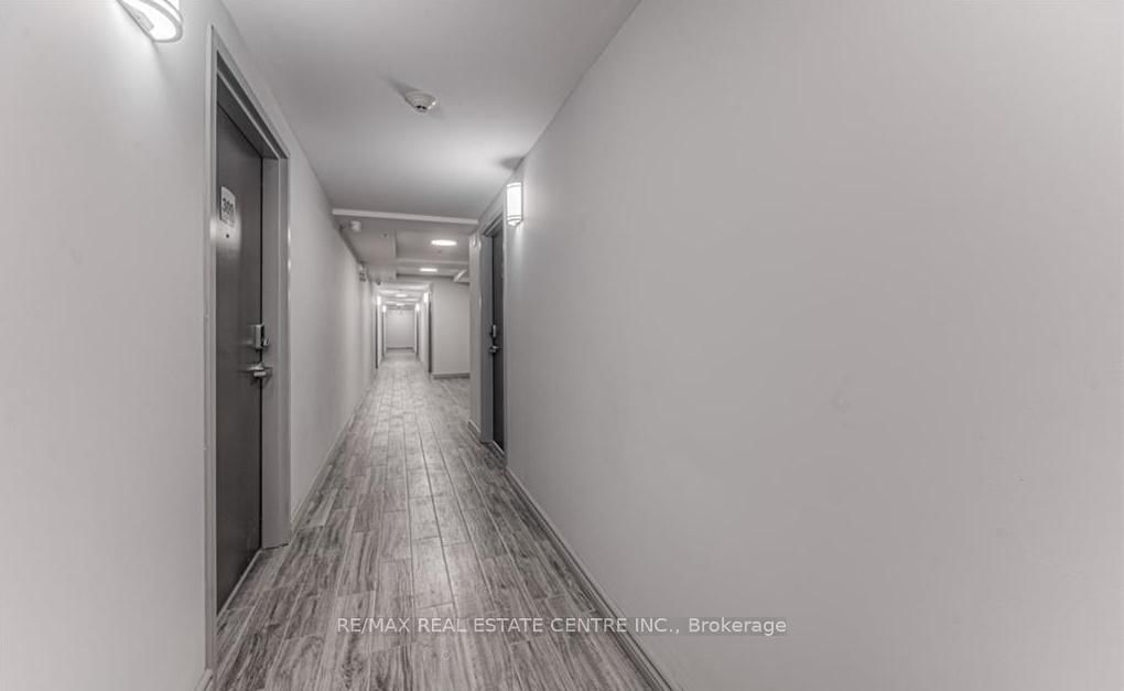275 Larch Street, Unit 301B - Photo 4