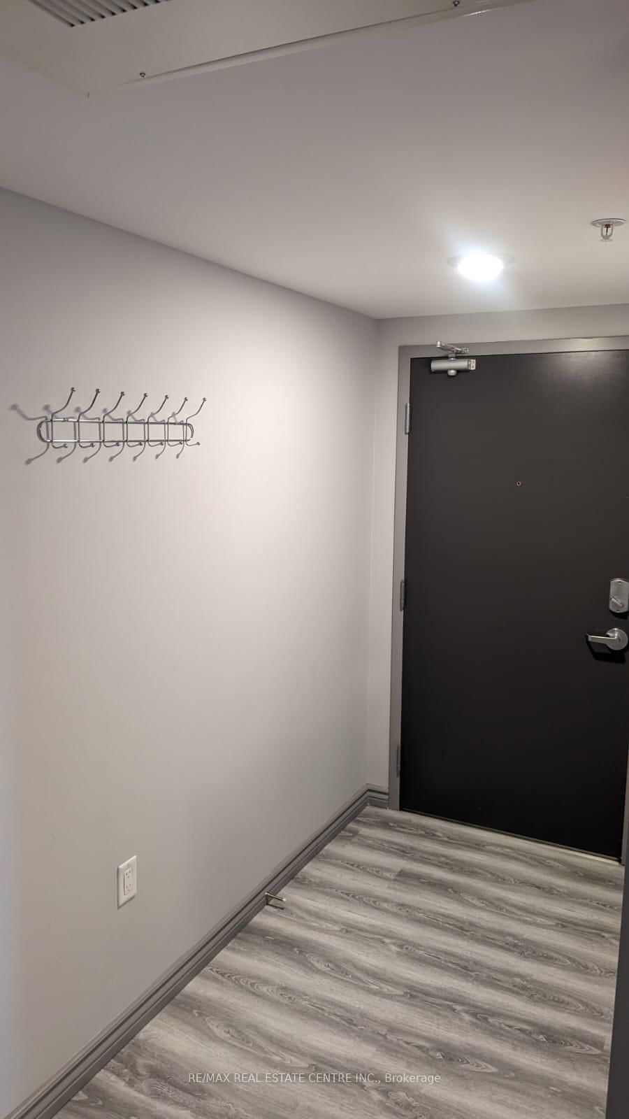 275 Larch Street, Unit 301B - Photo 5