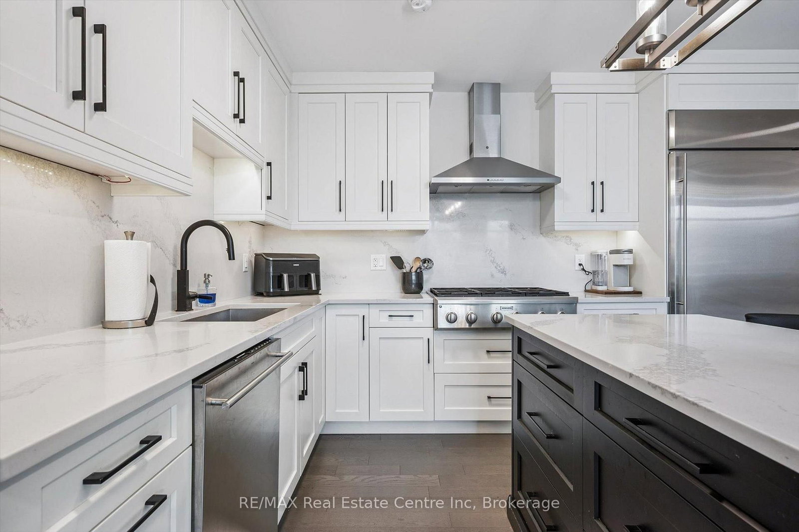 63 ARTHUR Street S, Unit BHB - Photo 12