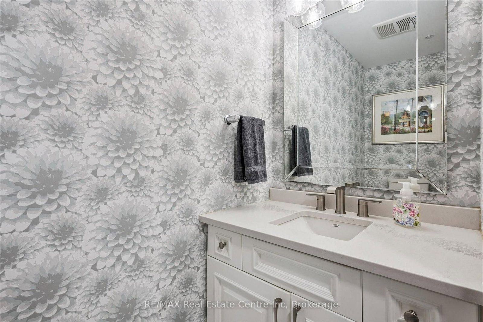 63 ARTHUR Street S, Unit BHB - Photo 23