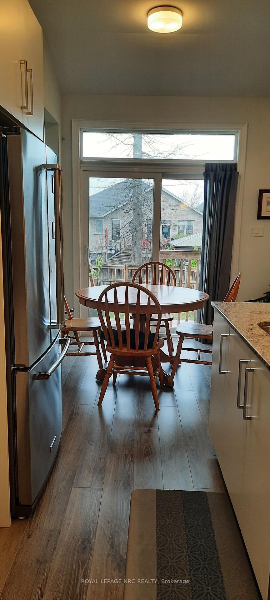 16 Paradise Grove - Photo 3