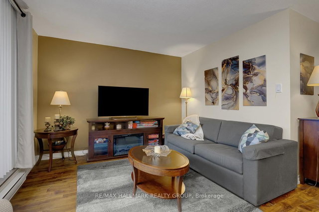 210 - 2000 Jasmine Crescent