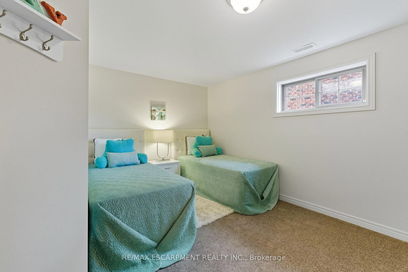 20 Zavarella Court - Photo 42