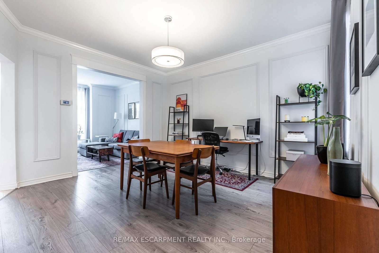 346 Hughson Street N - Photo 10