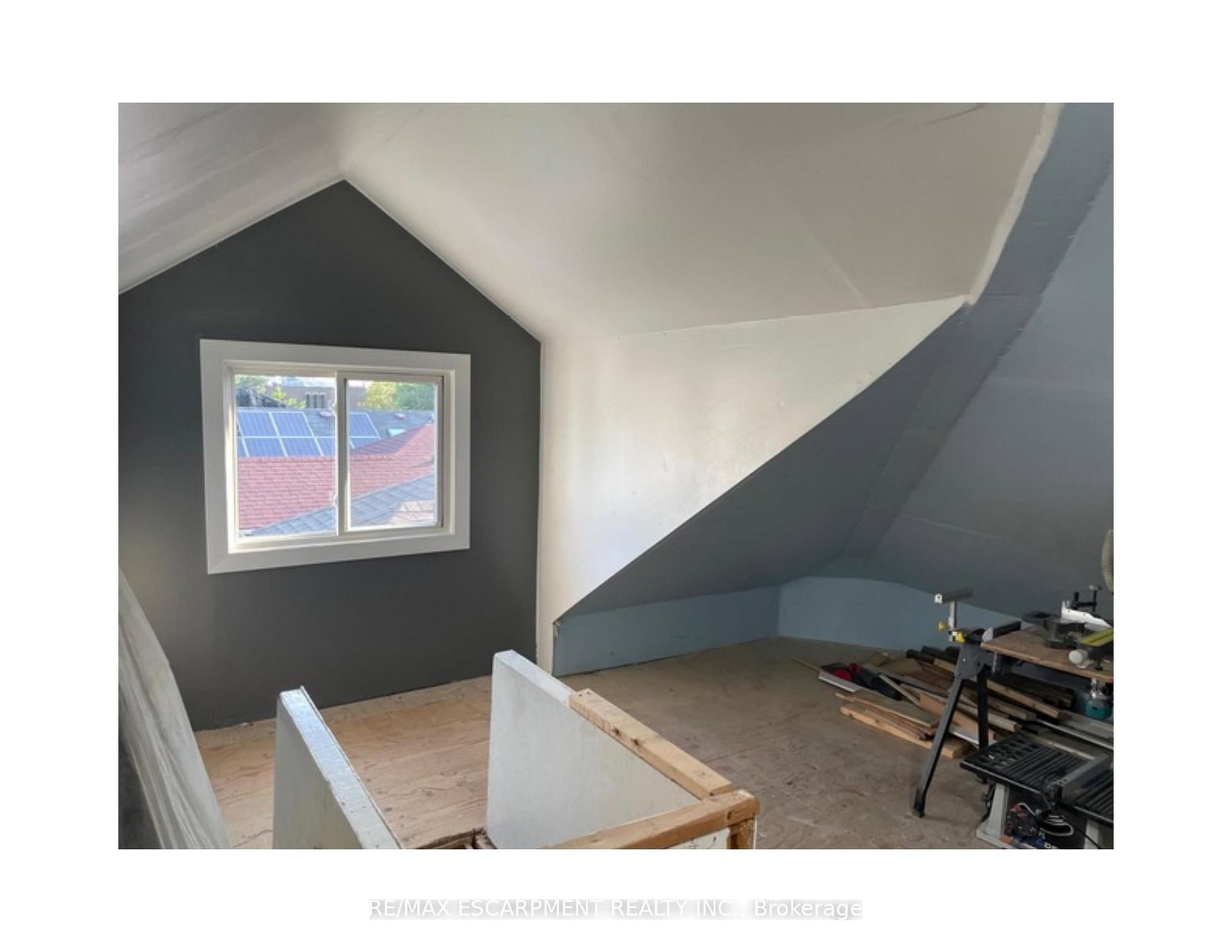 346 Hughson Street N - Photo 27