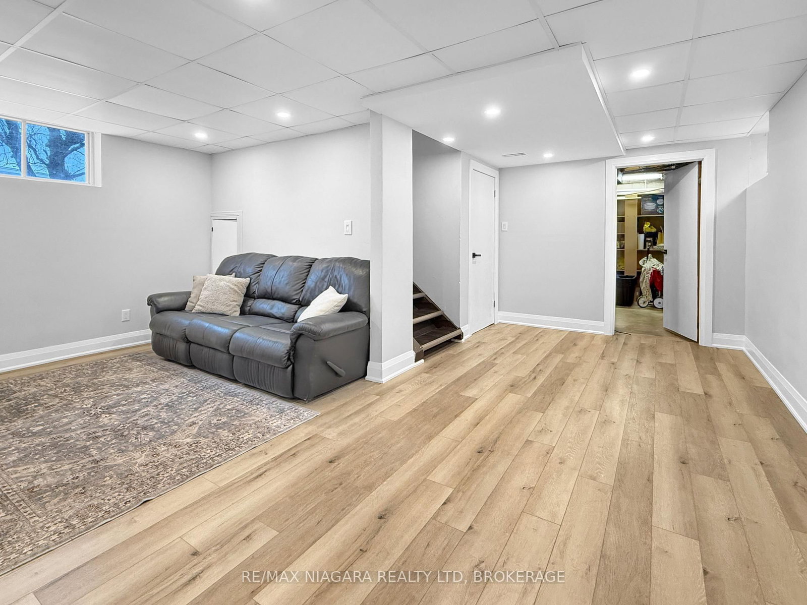 Detached House for sale at 93 Lavinia Street, Fort Erie, Ontario, L2A 2E1 - Central - MLS: X13013092