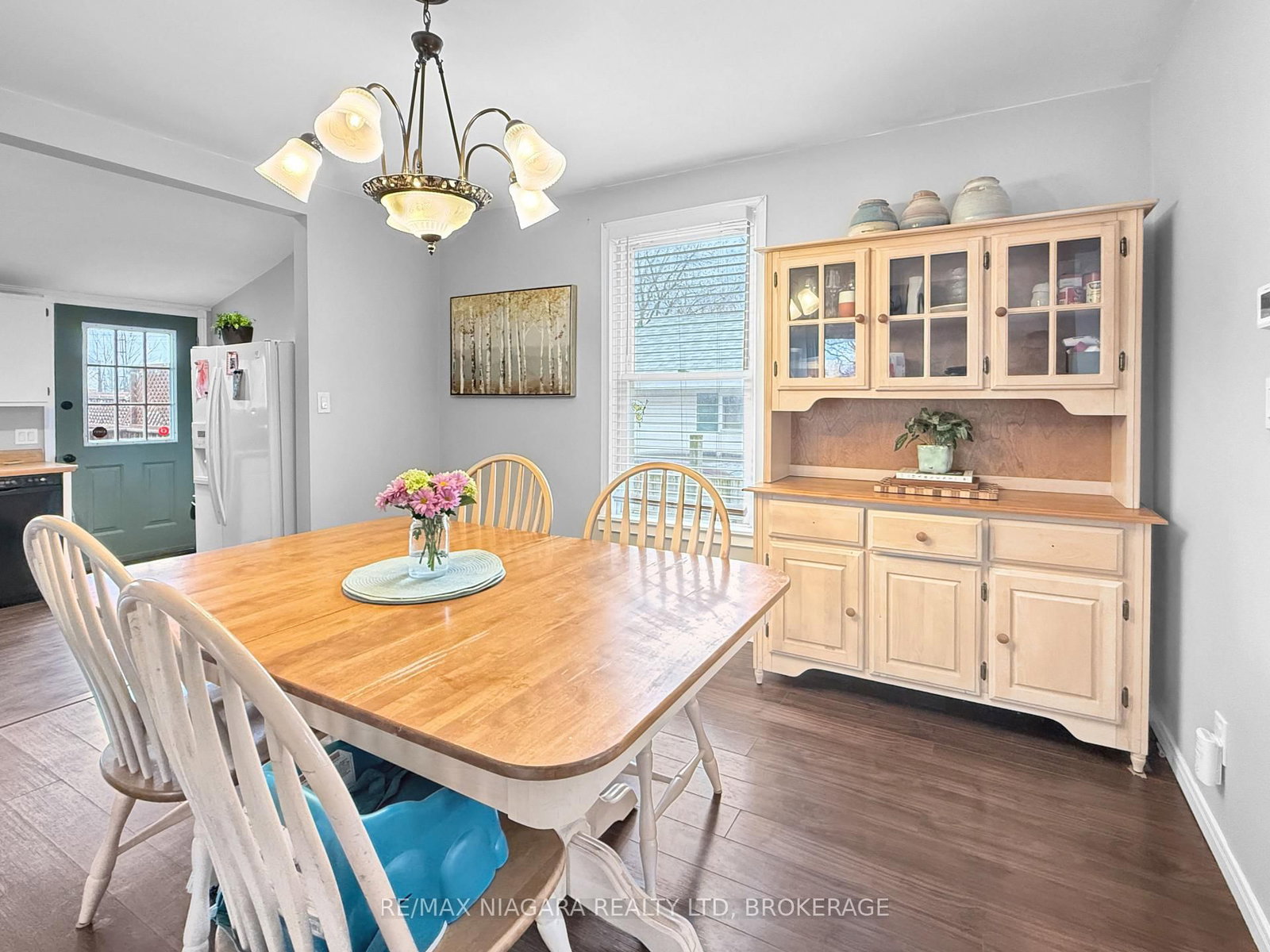 Detached House for sale at 93 Lavinia Street, Fort Erie, Ontario, L2A 2E1 - Central - MLS: X13013092