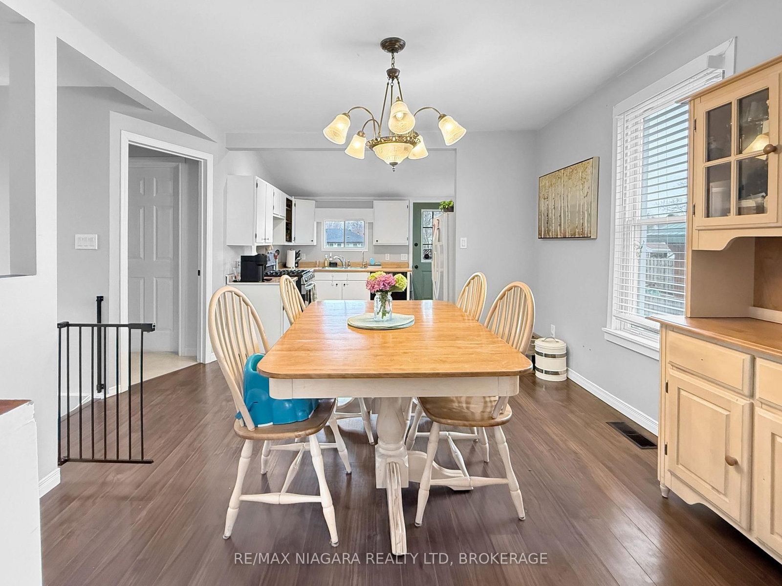 Detached House for sale at 93 Lavinia Street, Fort Erie, Ontario, L2A 2E1 - Central - MLS: X13013092