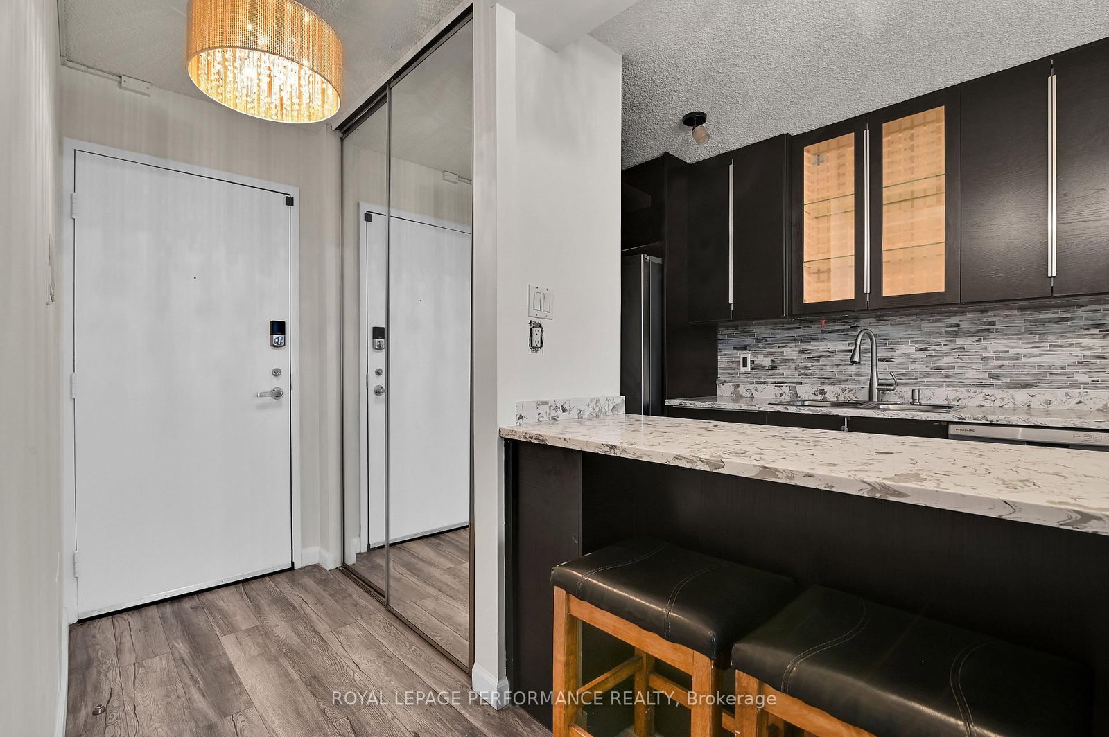1785 Frobisher Lane • #1102 • Ottawa, ON photo 10