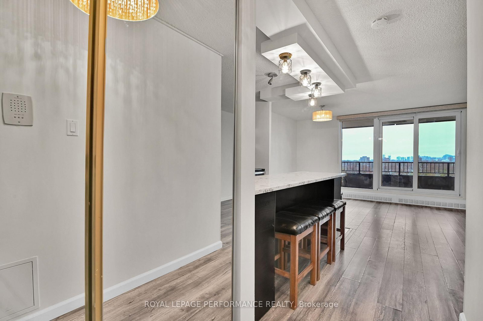 1785 Frobisher Lane • #1102 • Ottawa, ON photo 11