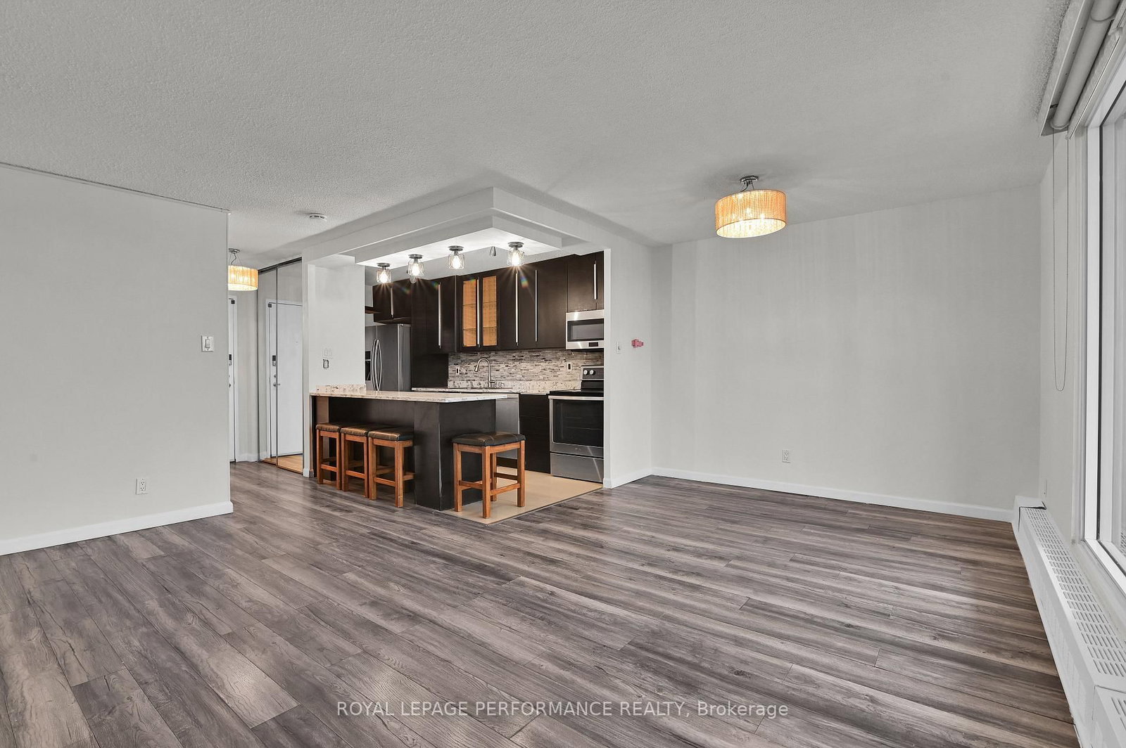 1785 Frobisher Lane • #1102 • Ottawa, ON photo 17