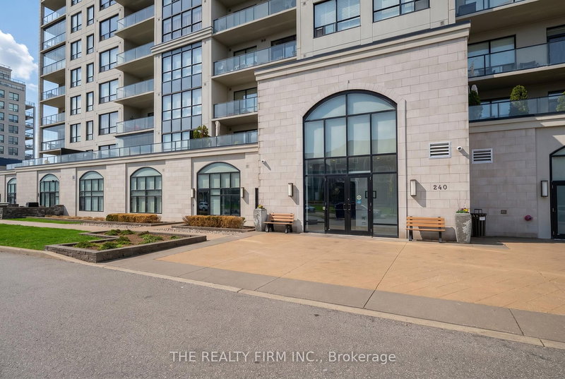 1304 - 240 Villagewalk Blvd, London North, N6G 0P6 | Image 2