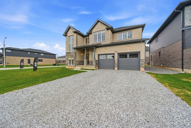 778 Bradford Ave, Fort Erie, L2A 0H3 | Image 3