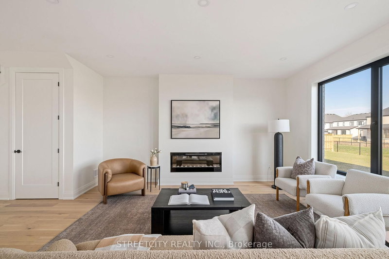 6346 Old Garrison Blvd, London South, N6P 0H3 | Image 2