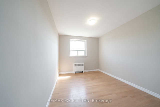 436D - 468 Ottawa Street