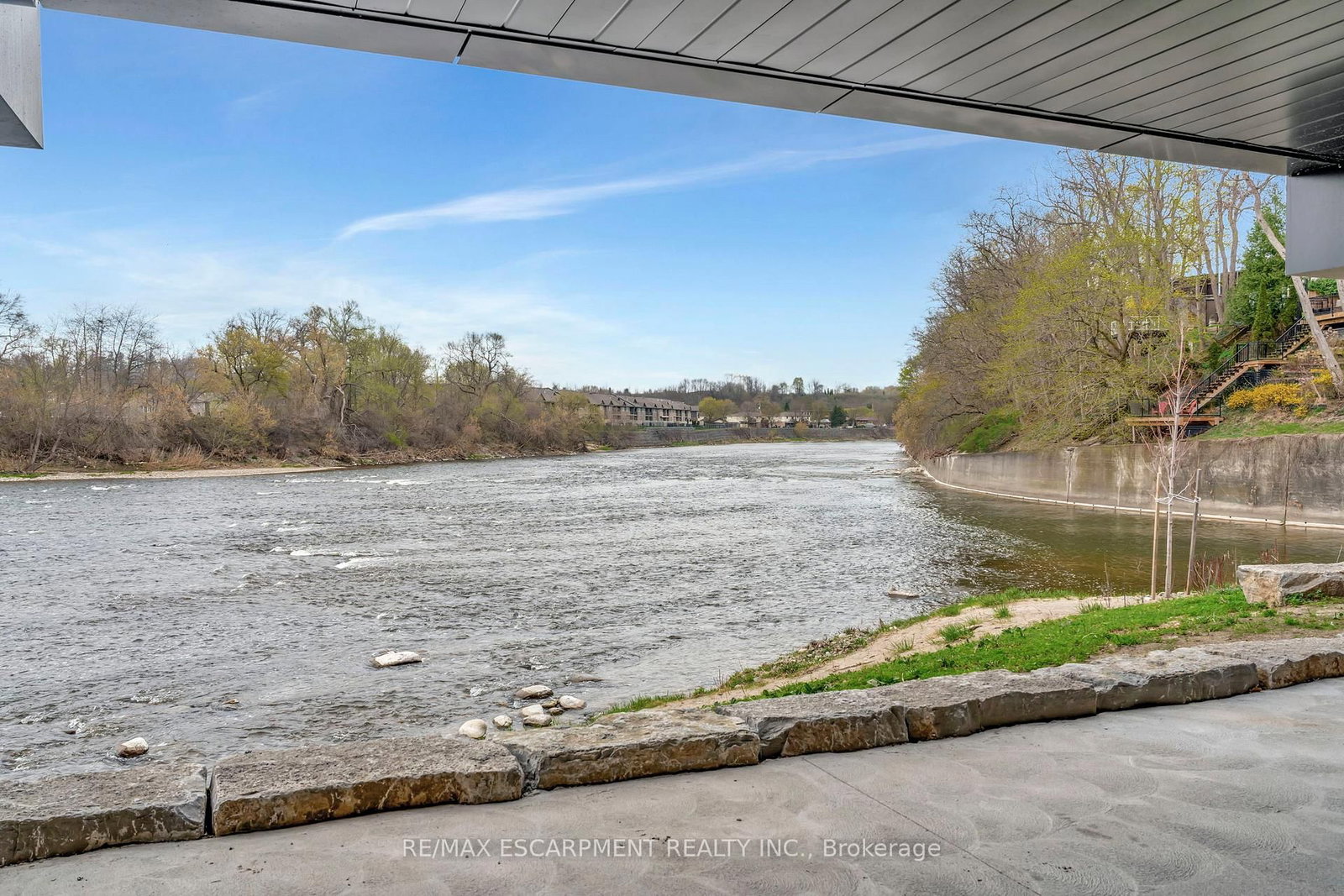 7 Grand River Street N, Unit 202 - Photo 21