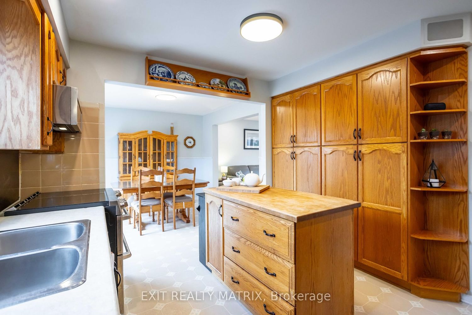 Detached House for sale at 95 Castlebeau Street, Russell, Ontario, K0A 1W0 - Embrun - MLS: X13013352