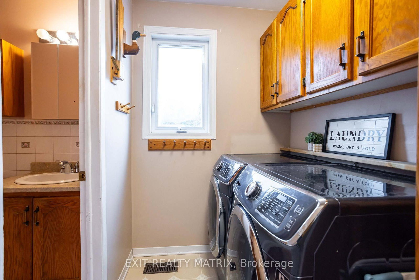 Detached House for sale at 95 Castlebeau Street, Russell, Ontario, K0A 1W0 - Embrun - MLS: X13013352