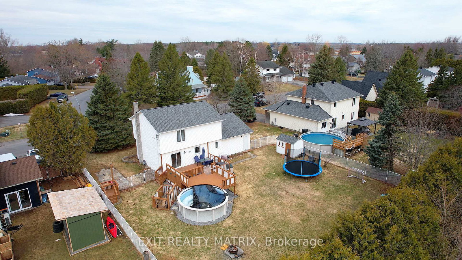 Detached House for sale at 95 Castlebeau Street, Russell, Ontario, K0A 1W0 - Embrun - MLS: X13013352