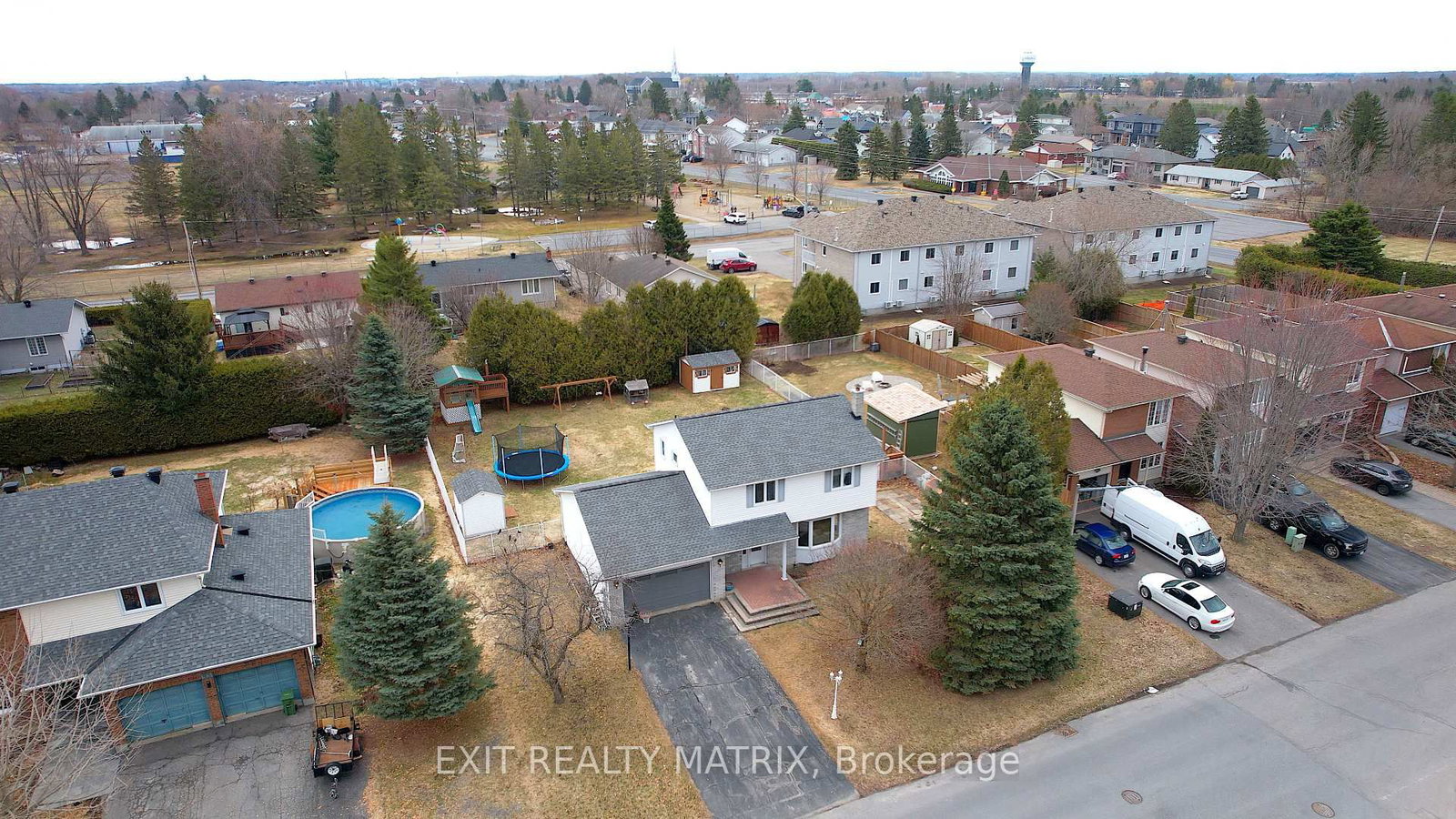 Detached House for sale at 95 Castlebeau Street, Russell, Ontario, K0A 1W0 - Embrun - MLS: X13013352