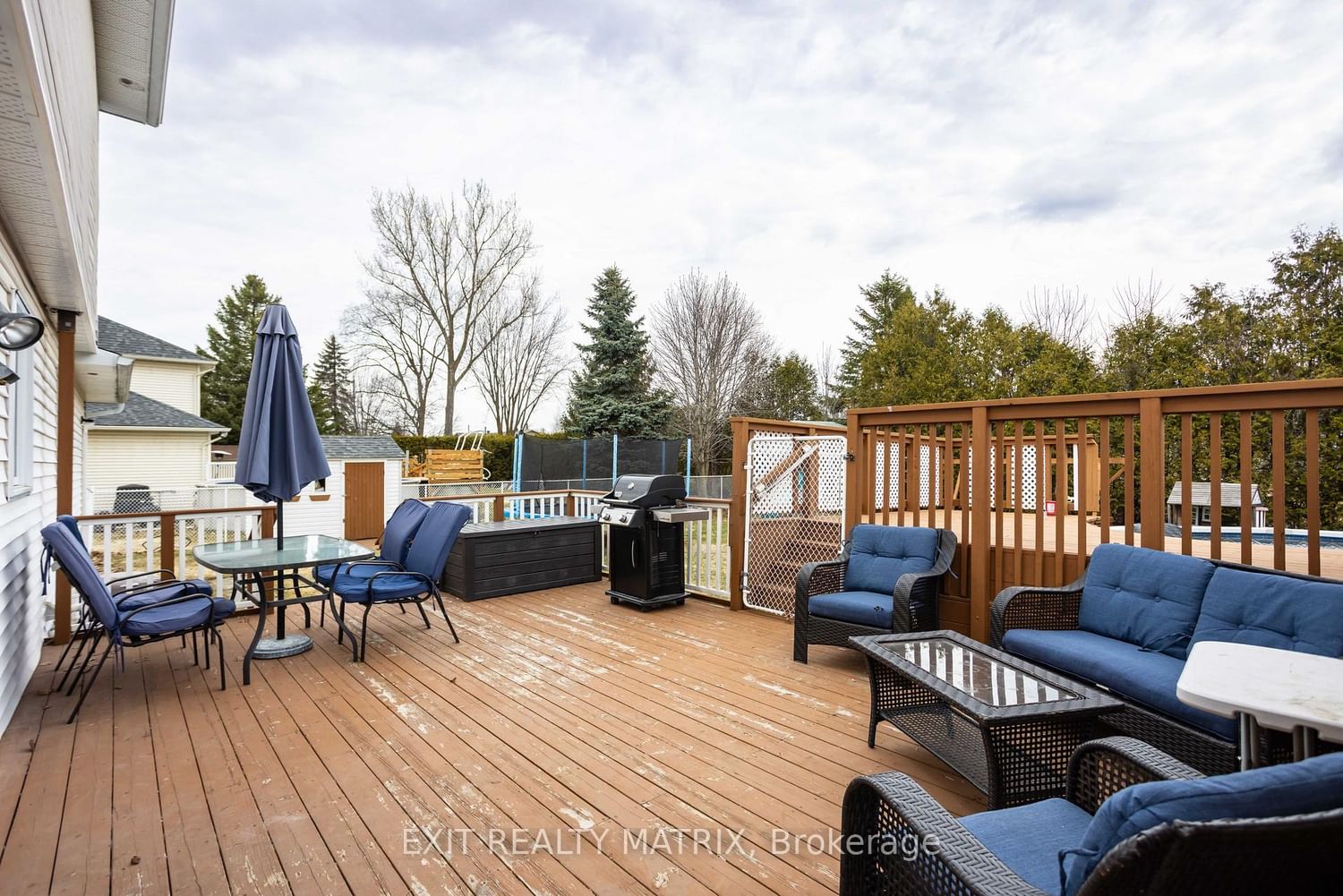 Detached House for sale at 95 Castlebeau Street, Russell, Ontario, K0A 1W0 - Embrun - MLS: X13013352