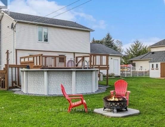 Detached House for sale at 95 Castlebeau Street, Russell, Ontario, K0A 1W0 - Embrun - MLS: X13013352