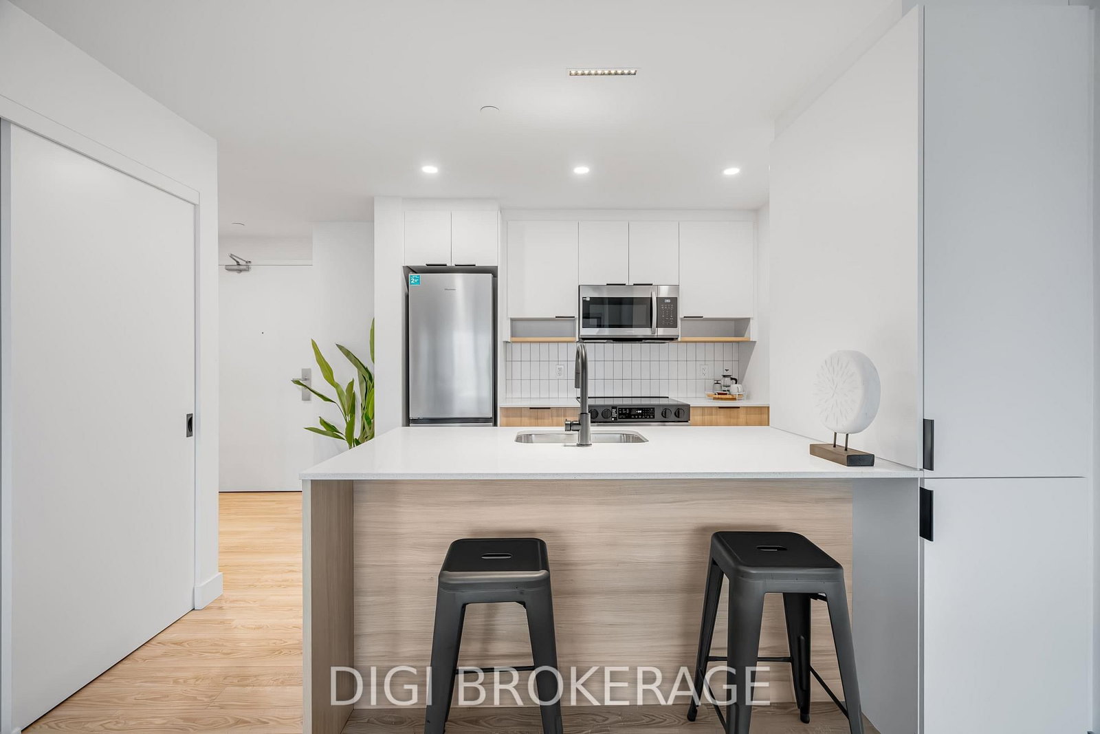 1240 Cummings Avenue, Unit 2804 - Photo 10