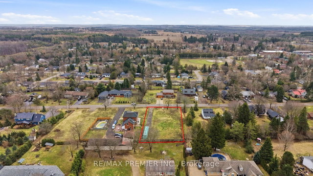 10 Orangeville Street