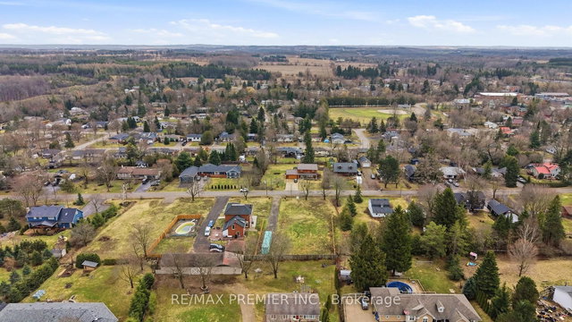 10 Orangeville Street