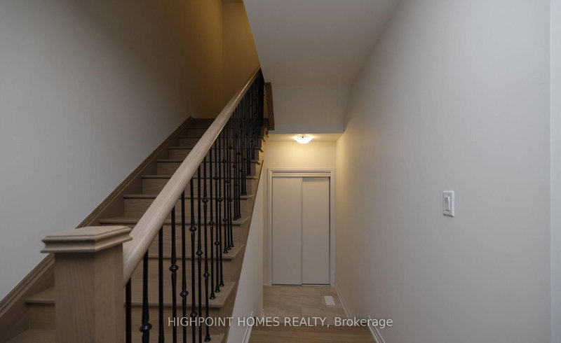 175 Velvet Way, Thorold, L2V 0P1 | Image 3