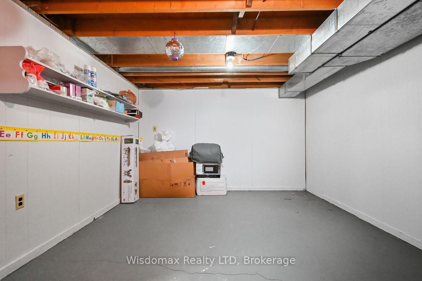 3384 BAKER Crescent - Photo 33