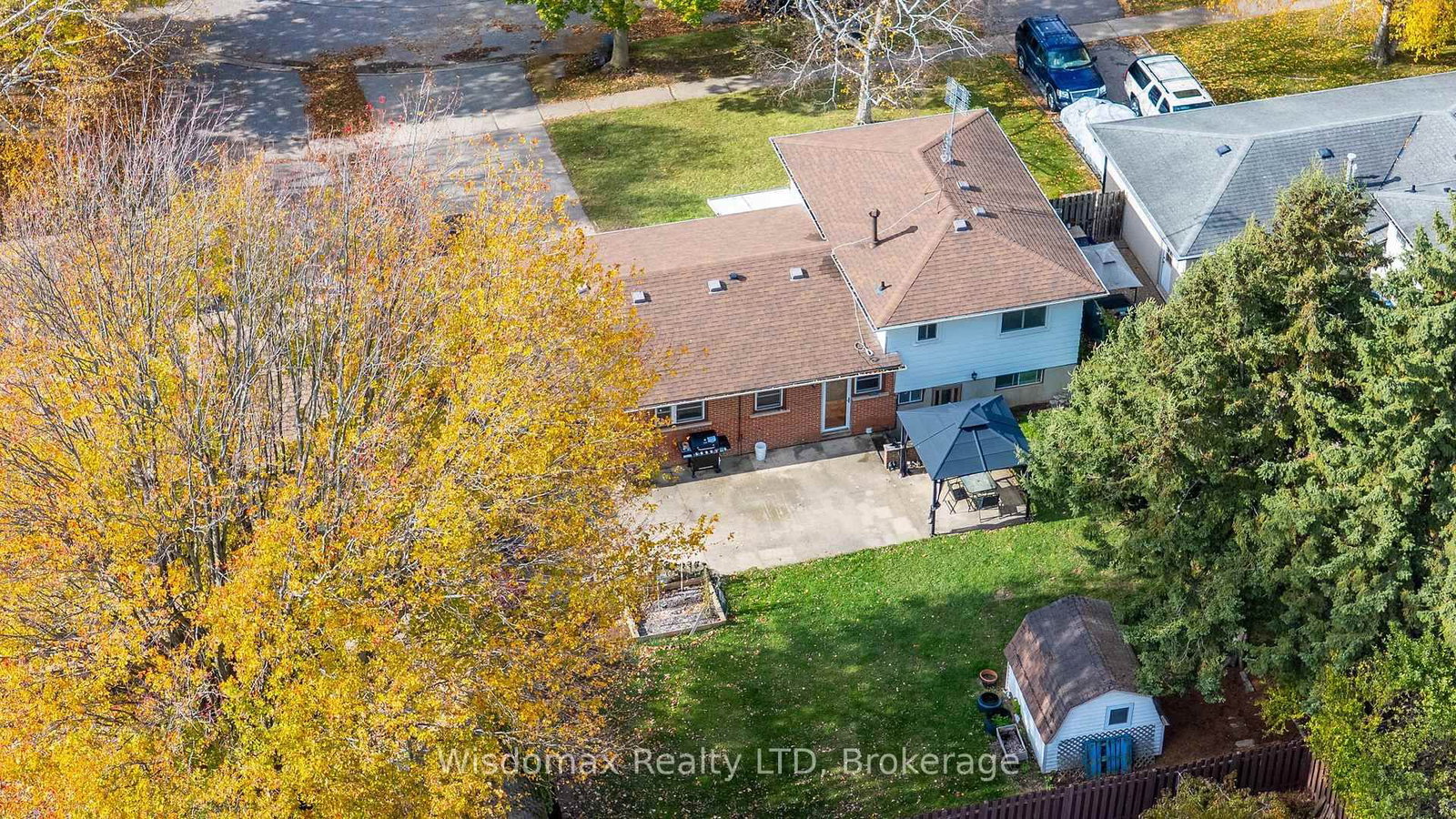 3384 BAKER Crescent - Photo 43