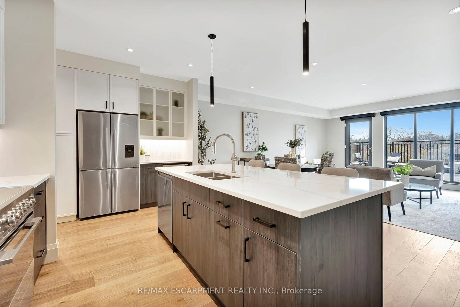 7 Grand River Street N, Unit 204 - Photo 16