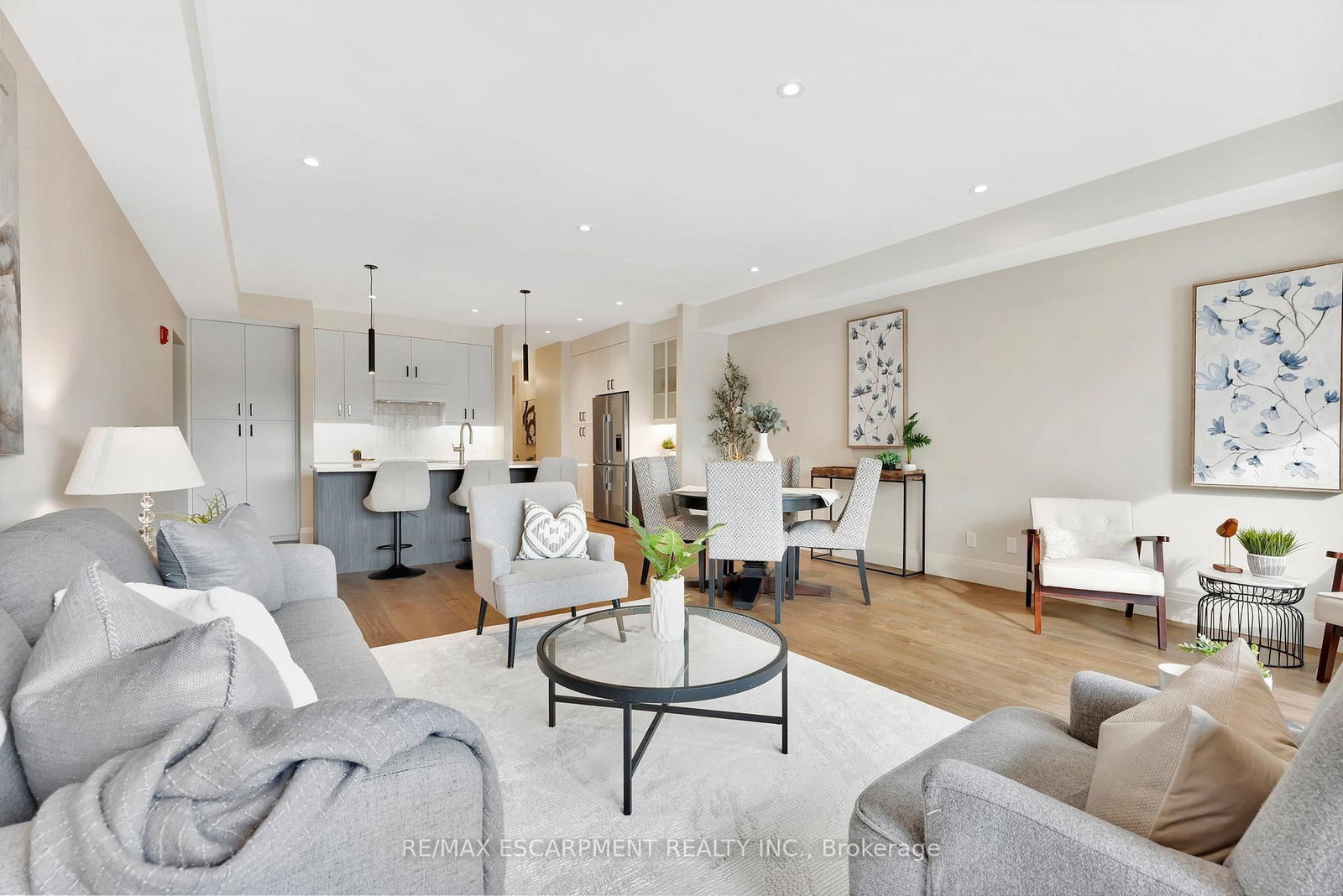 7 Grand River Street N, Unit 204 - Photo 20