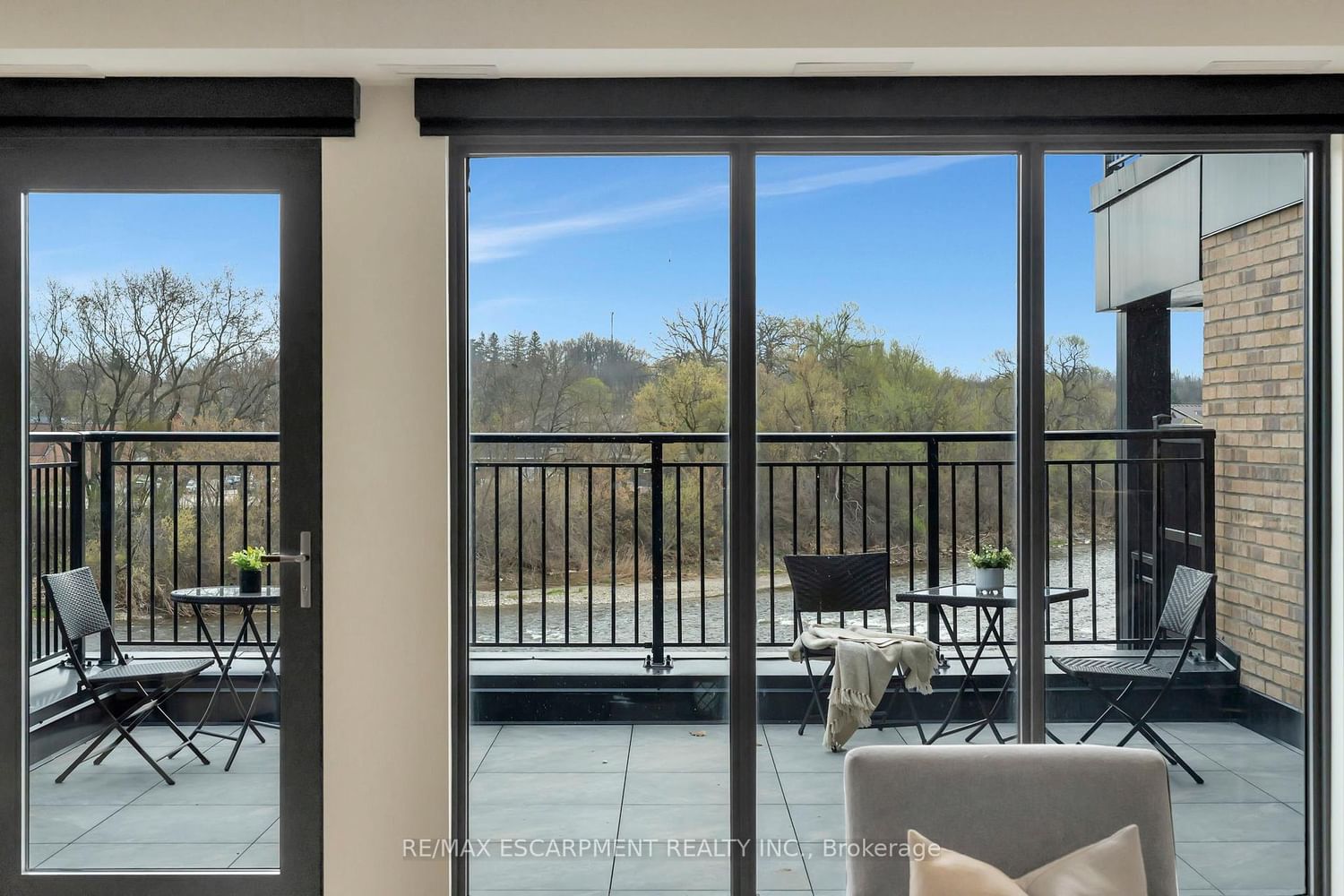 7 Grand River Street N, Unit 204 - Photo 22