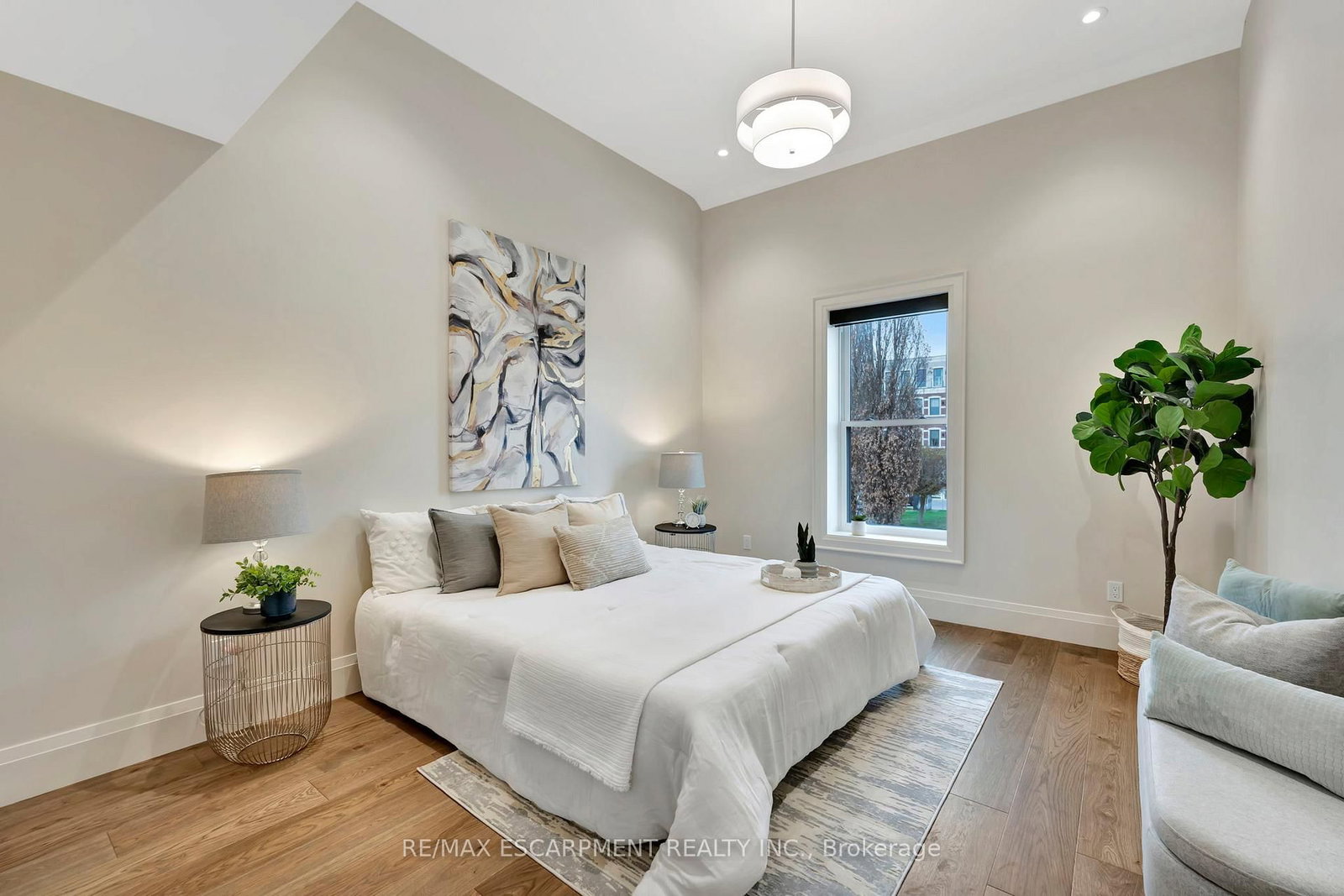 7 Grand River Street N, Unit 204 - Photo 25