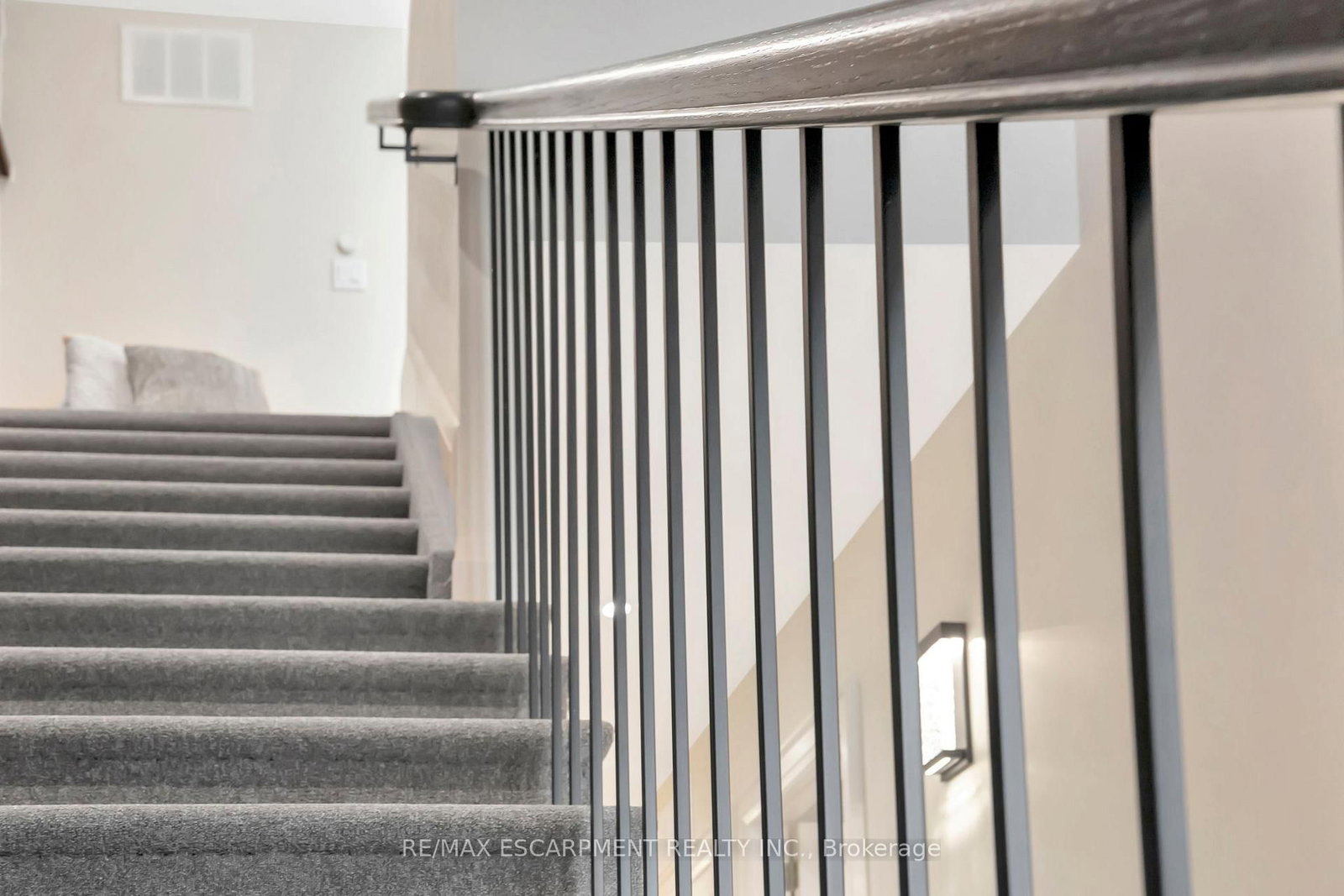 7 Grand River Street N, Unit 204 - Photo 30