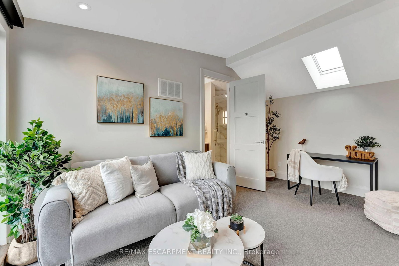 7 Grand River Street N, Unit 204 - Photo 34