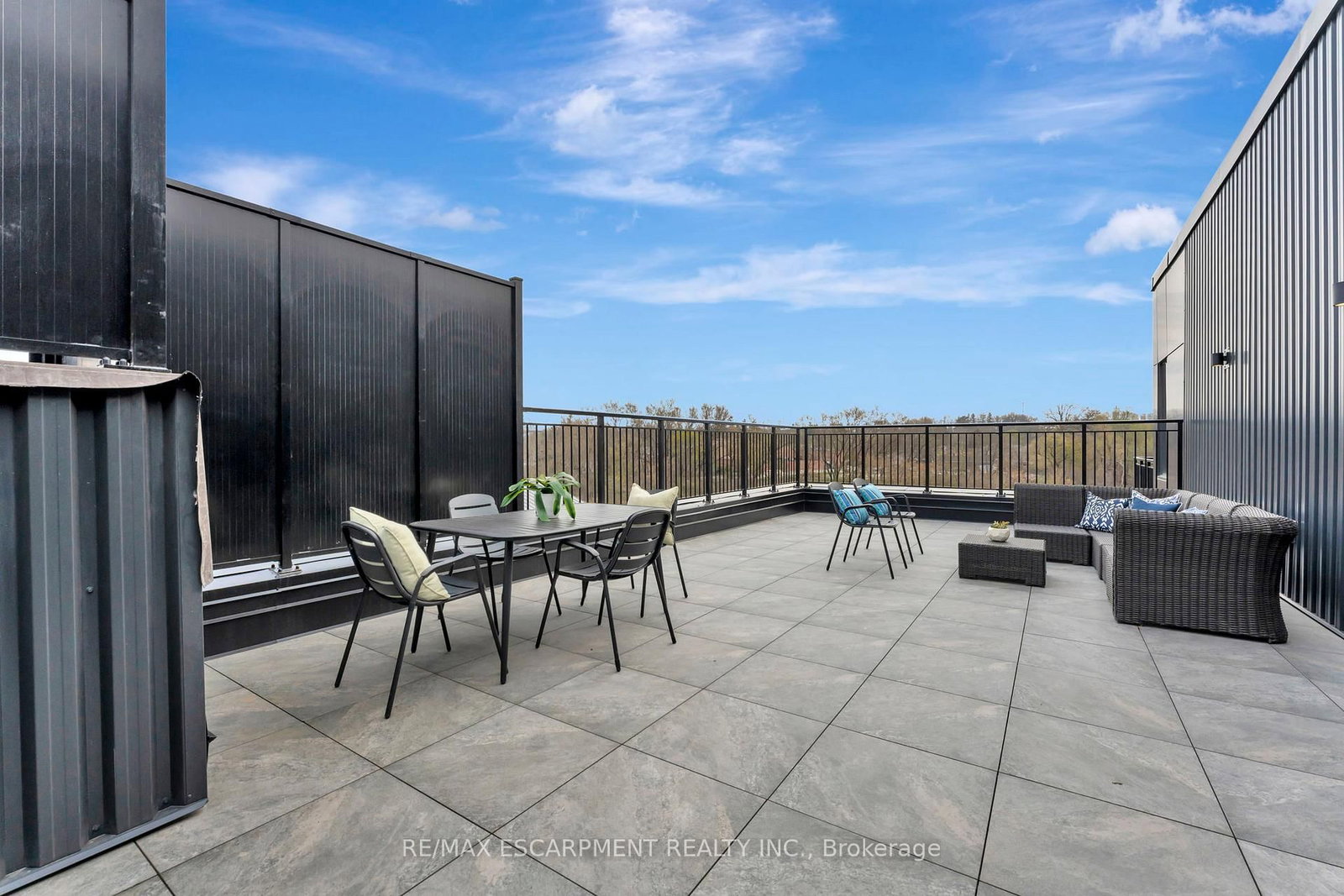 7 Grand River Street N, Unit 204 - Photo 41