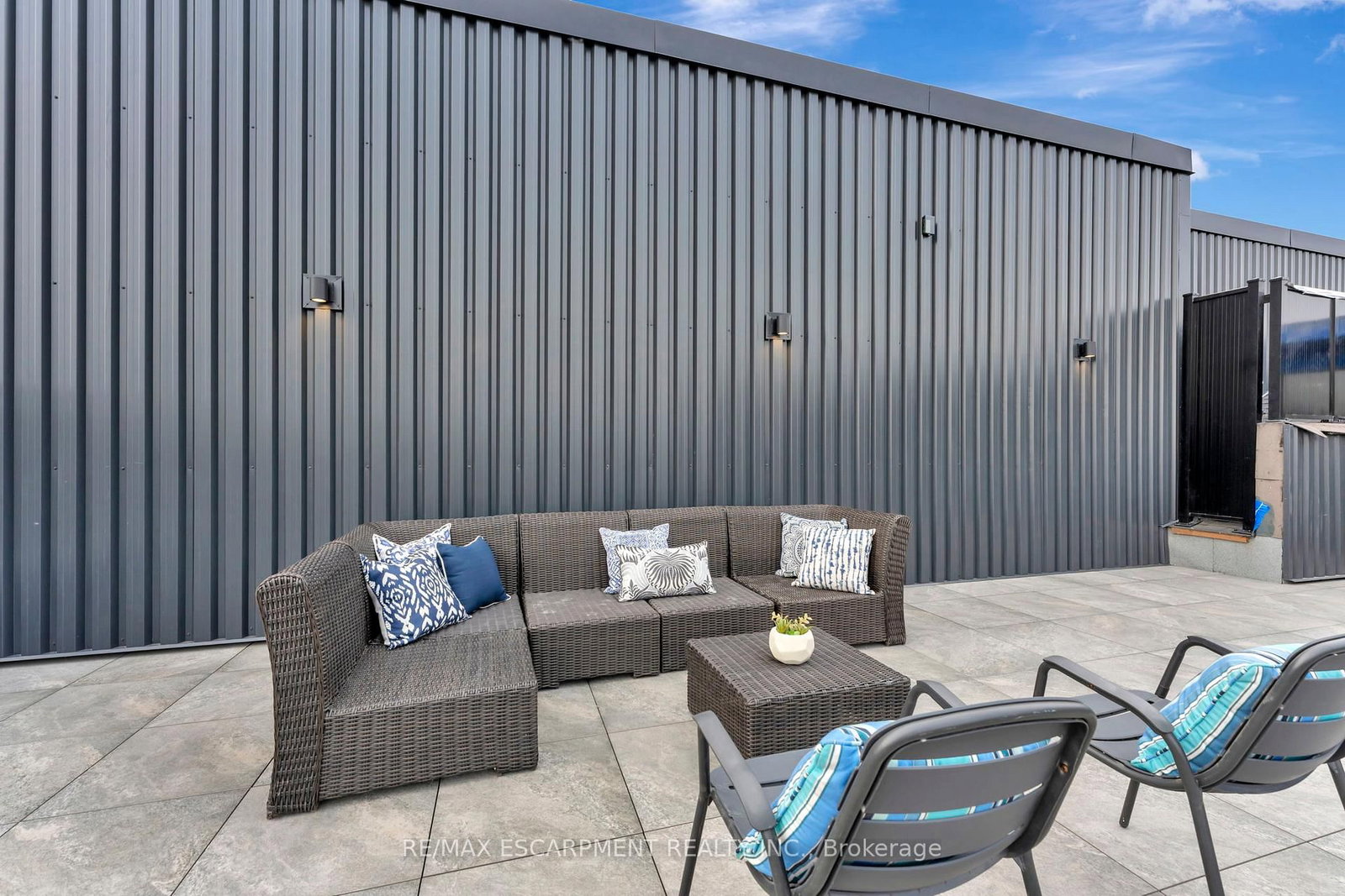 7 Grand River Street N, Unit 204 - Photo 42