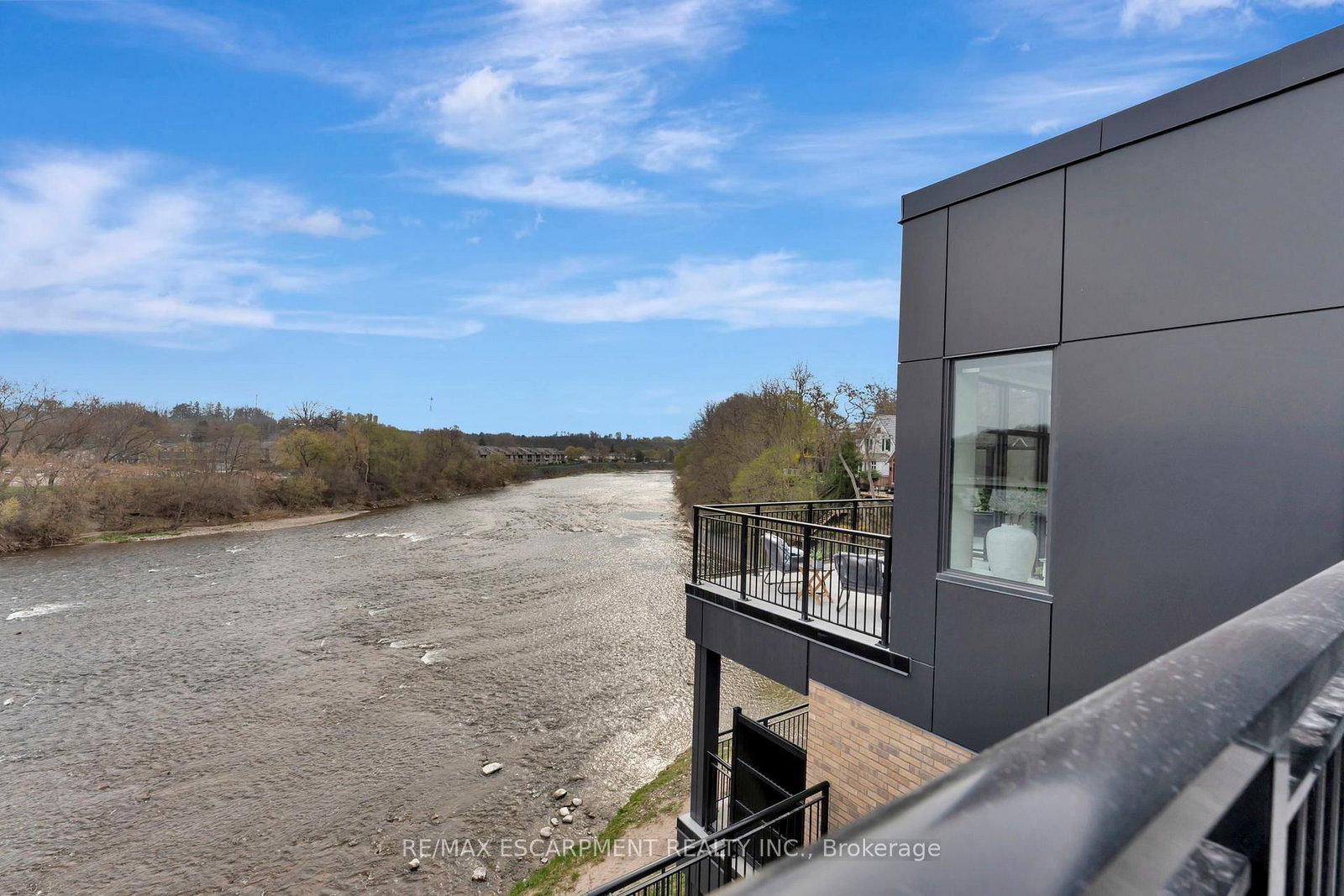 7 Grand River Street N, Unit 204 - Photo 43