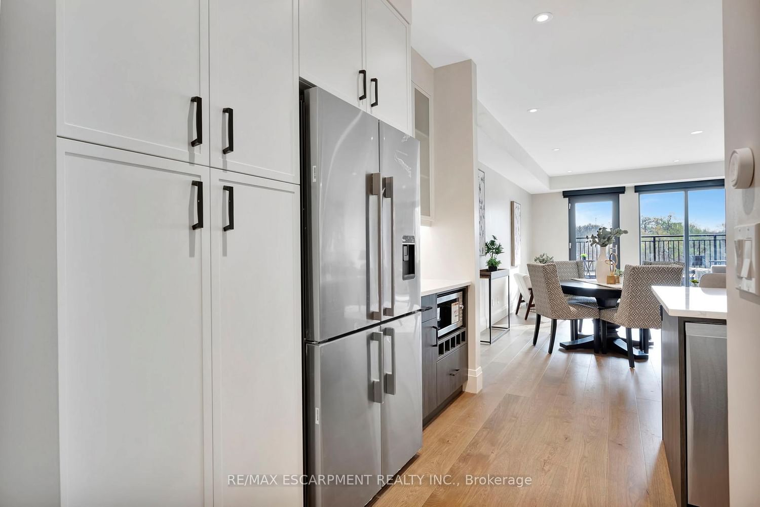 7 Grand River Street N, Unit 204 - Photo 5