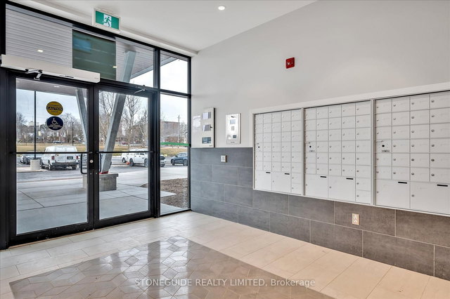 303 - 555 Bonaccord Street