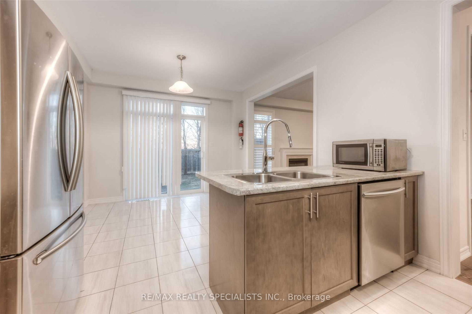 516 Linden Drive, Unit Upper - Photo 12