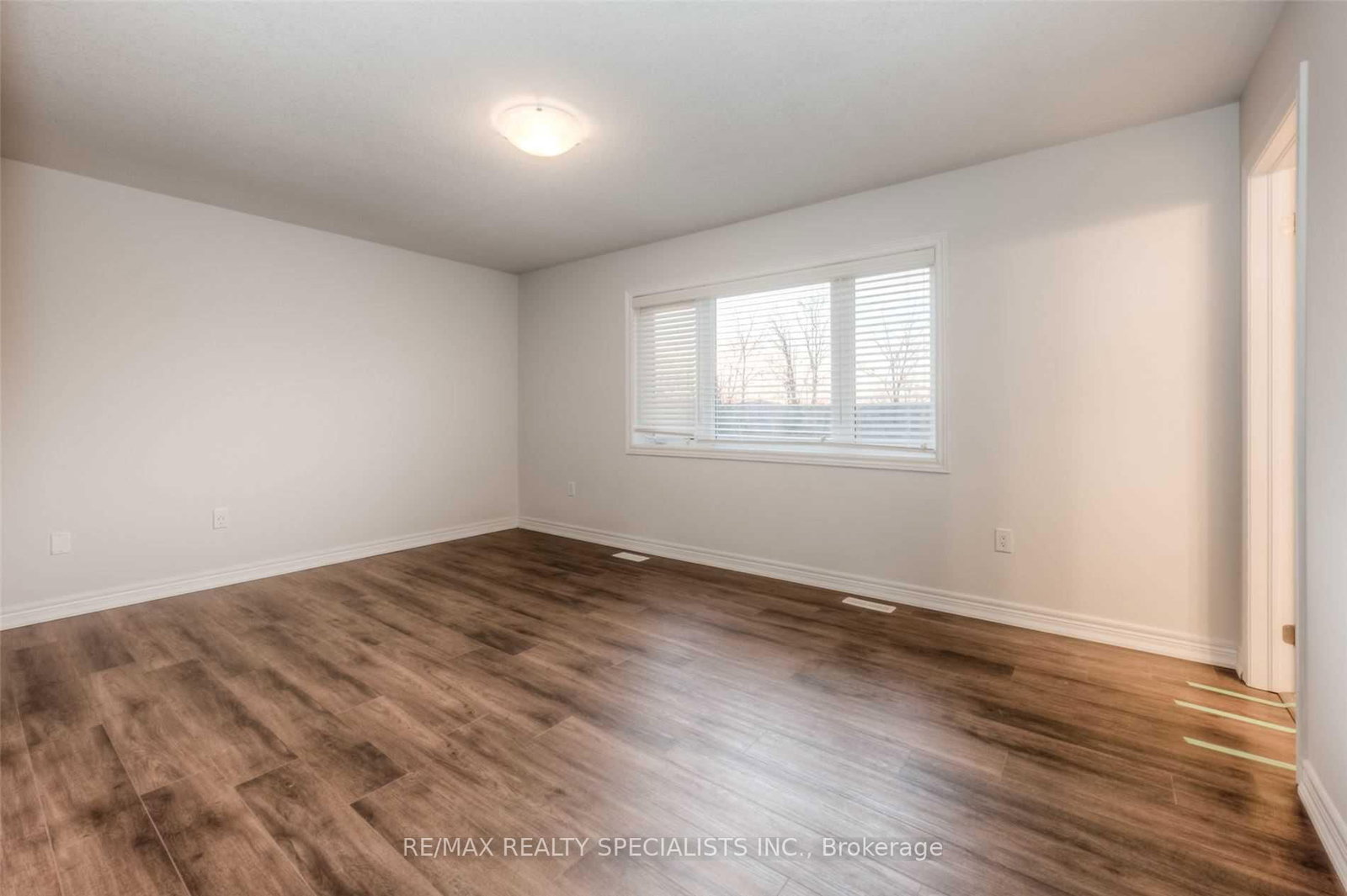 516 Linden Drive, Unit Upper - Photo 23